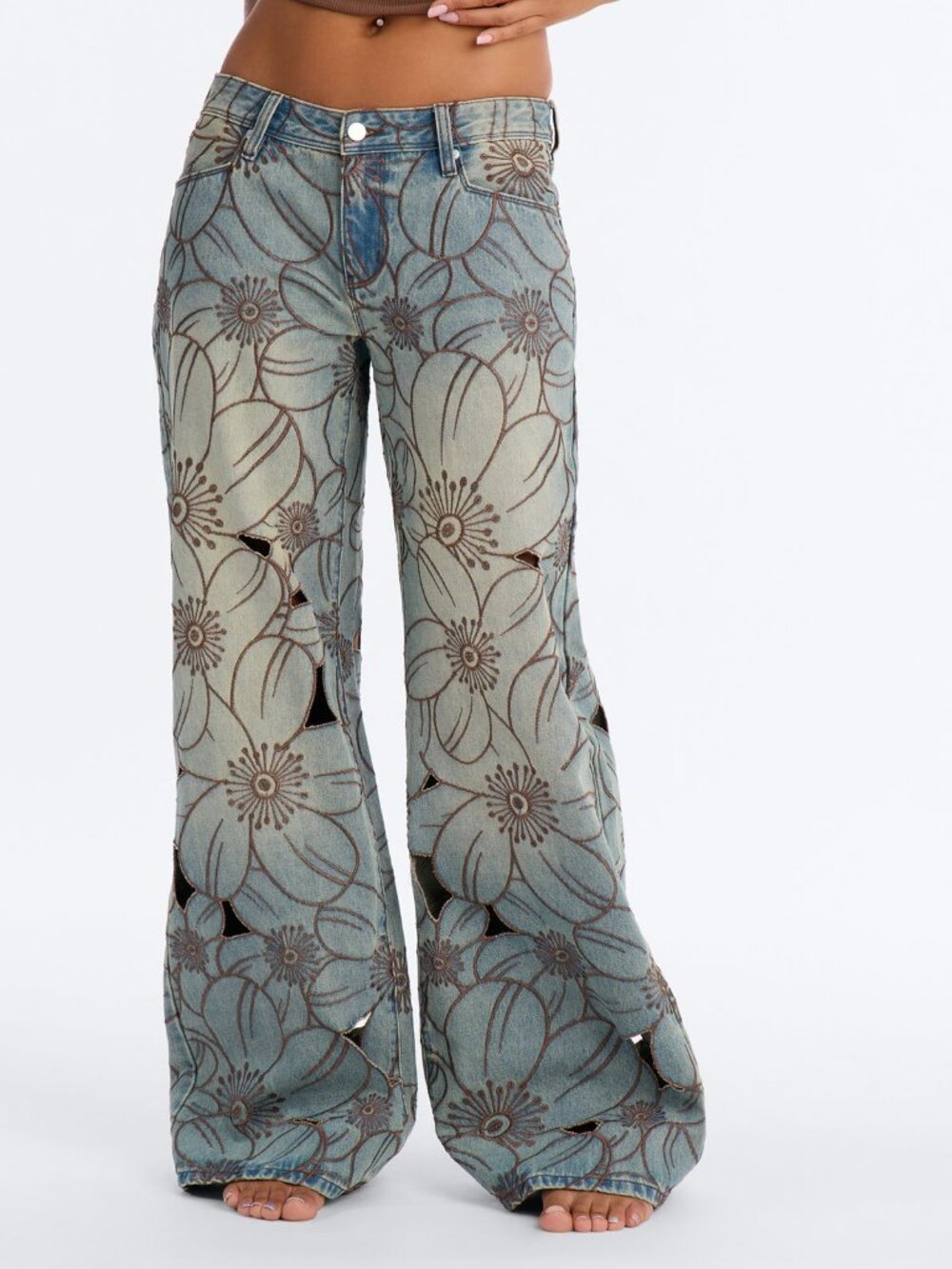 Cut Out Embroidered Wide Leg Jeans